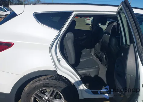 2018 Hyundai Santa Fe Sport 2.4 Luxury z USA, uszkodzony, nr VIN 5XYZUDLB4JG539393